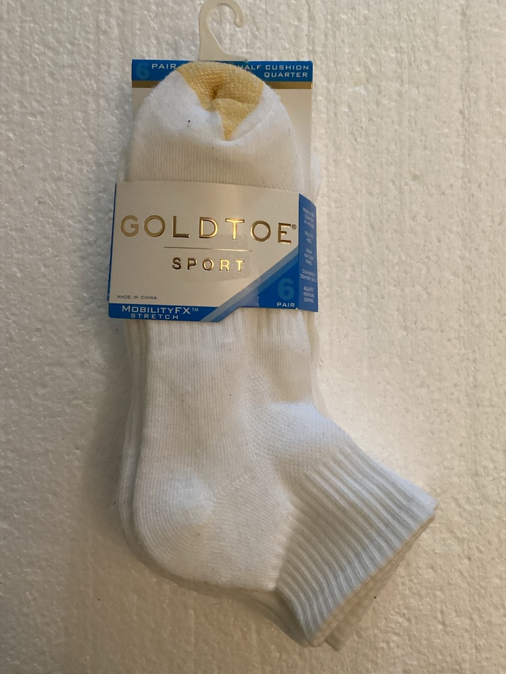 Gold Toe Sport White Quarter Socks - 6 Pack